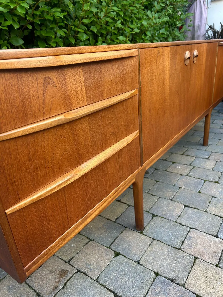 McIntosh mid century sideboard credenza - Image 2