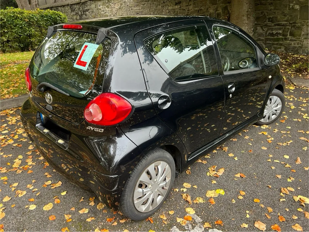 Toyota Aygo 2007 Manual - Image 4