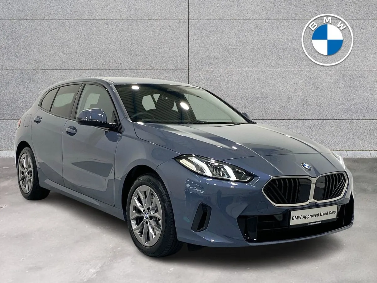 BMW 1 Series 120 Sport - Image 1