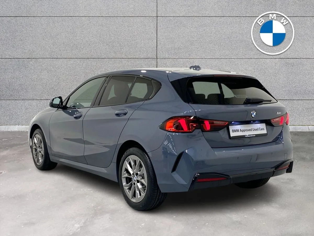 BMW 1 Series 120 Sport - Image 2