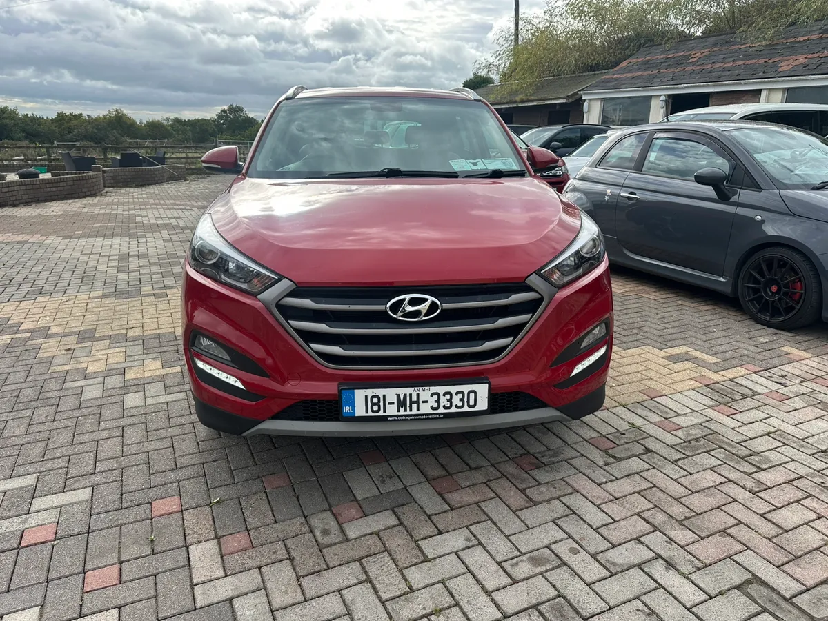 Hyundai Tuscon Executive 2018 Like New - Image 3