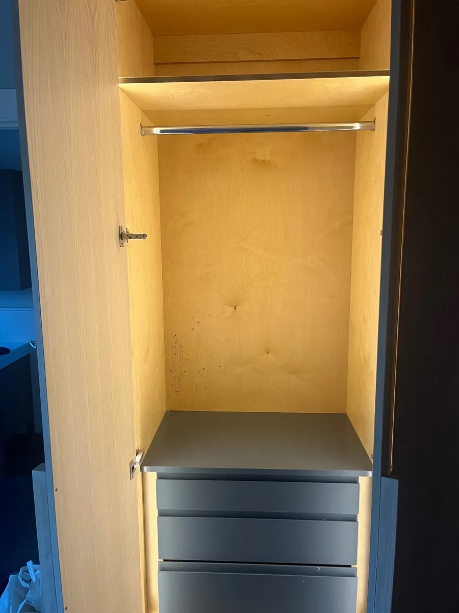Wardrobes - Image 4