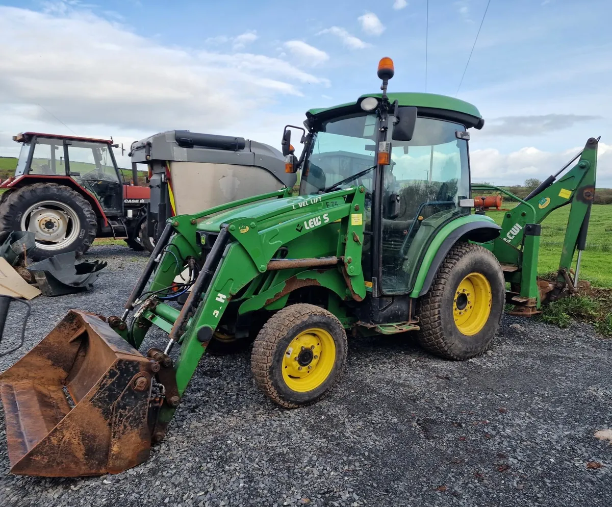 John Deere Compact Tractor - Image 4