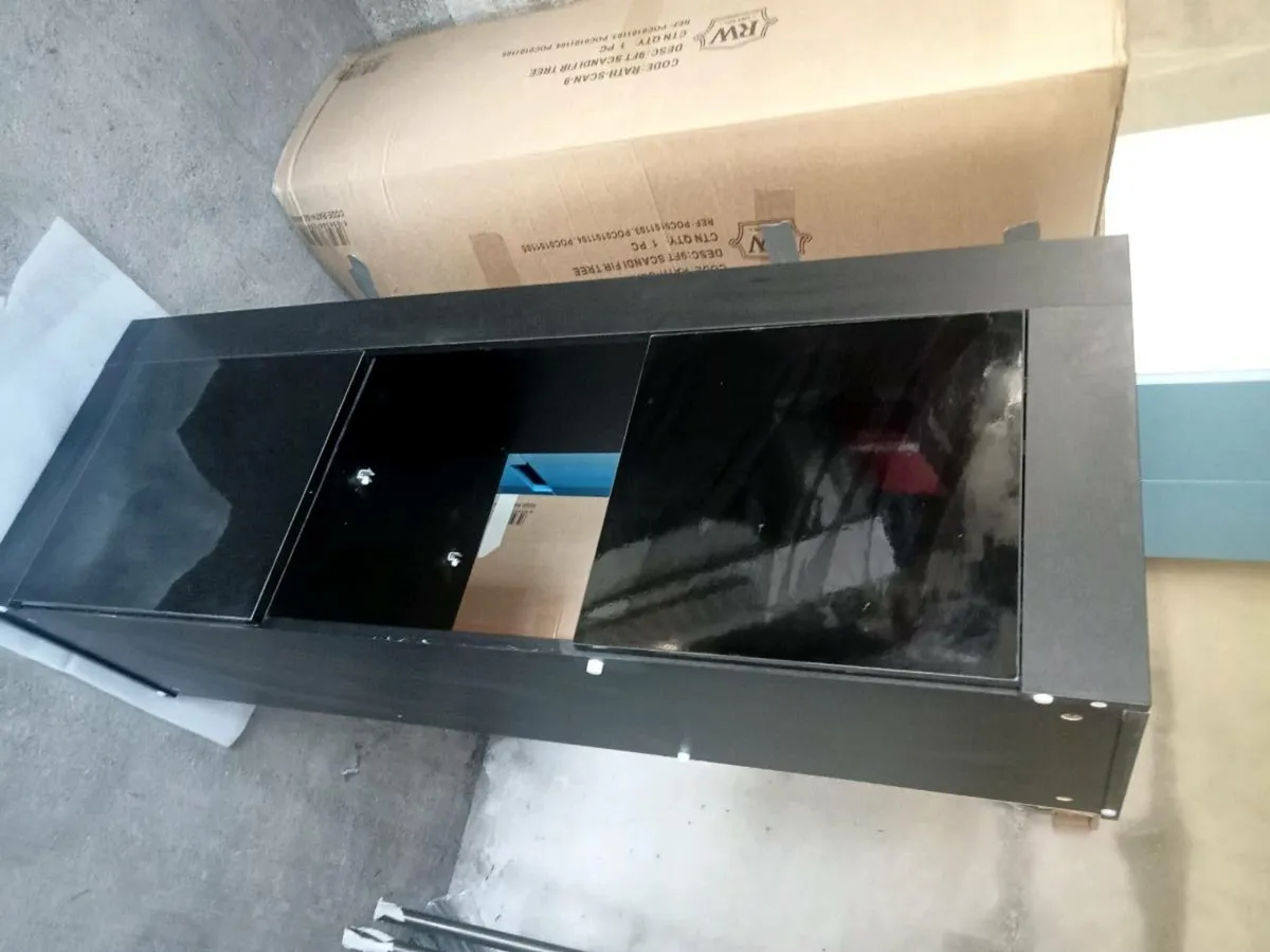 TV unit - Image 2