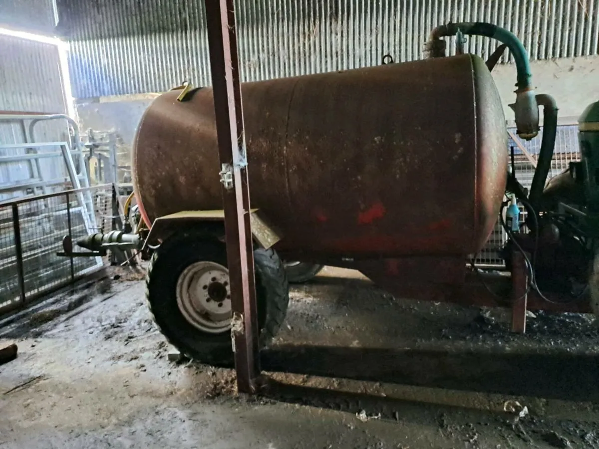 Slurry tank - Image 2