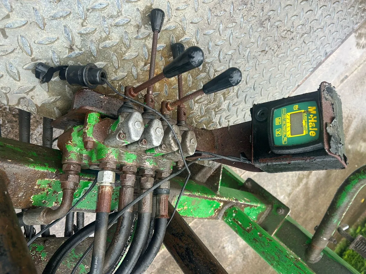 Mc hale 991 rapper - Image 4