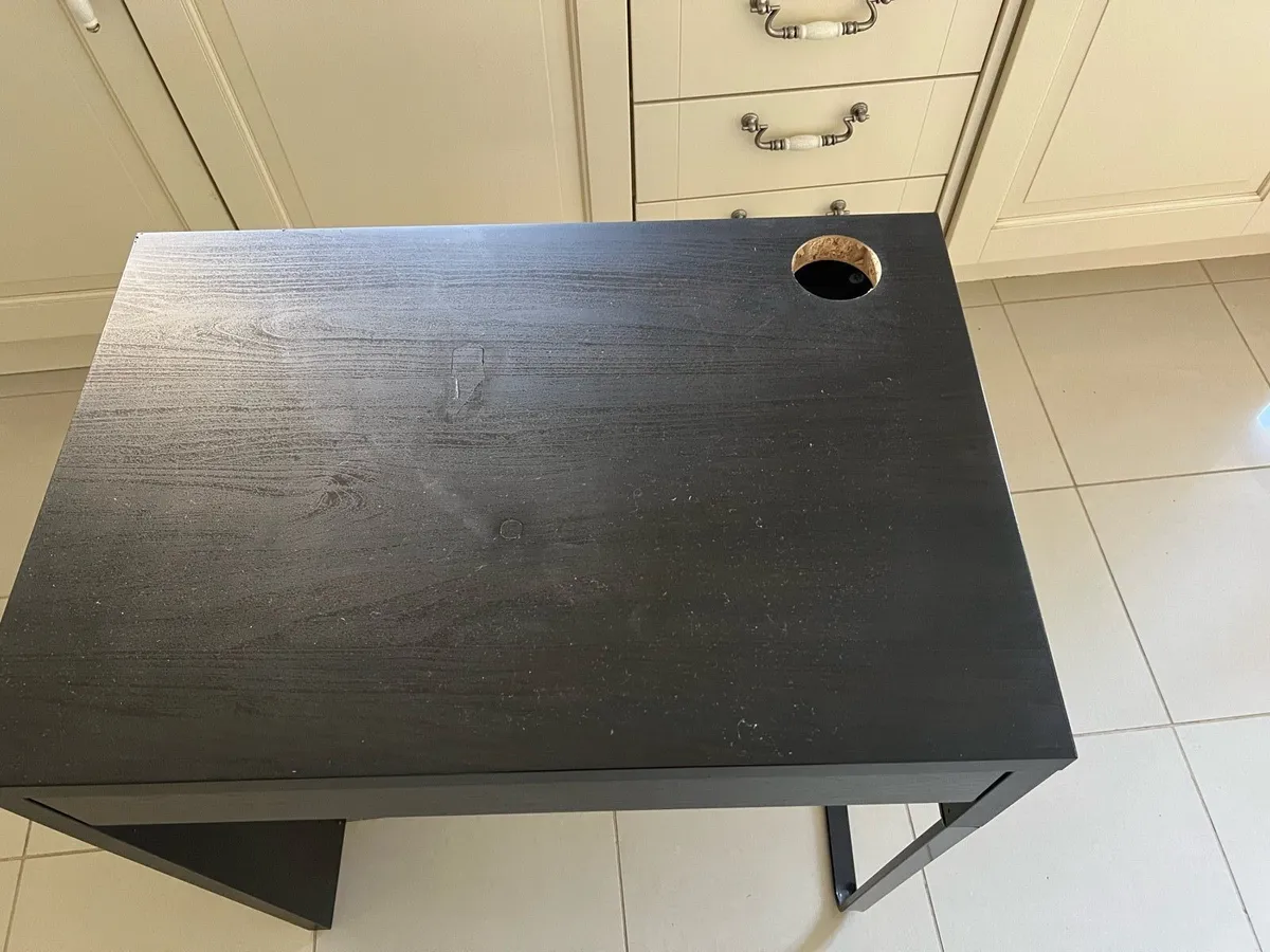 Small desk/table with drawer - Image 3