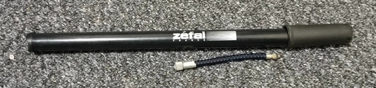 bicycle pump - Image 2