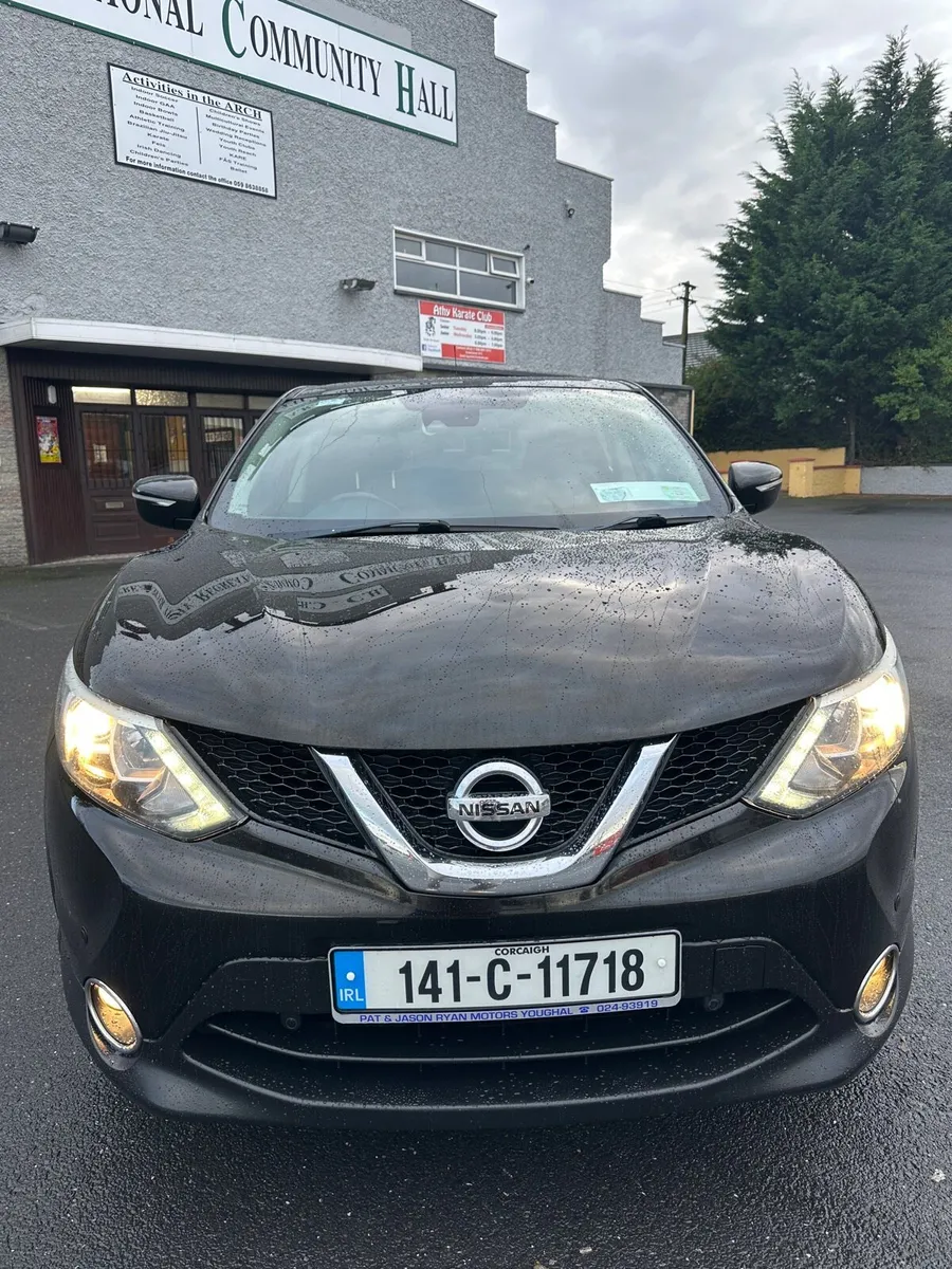 Premium Quasqai NEW NCT+Tax Panoramic Roof - Image 2