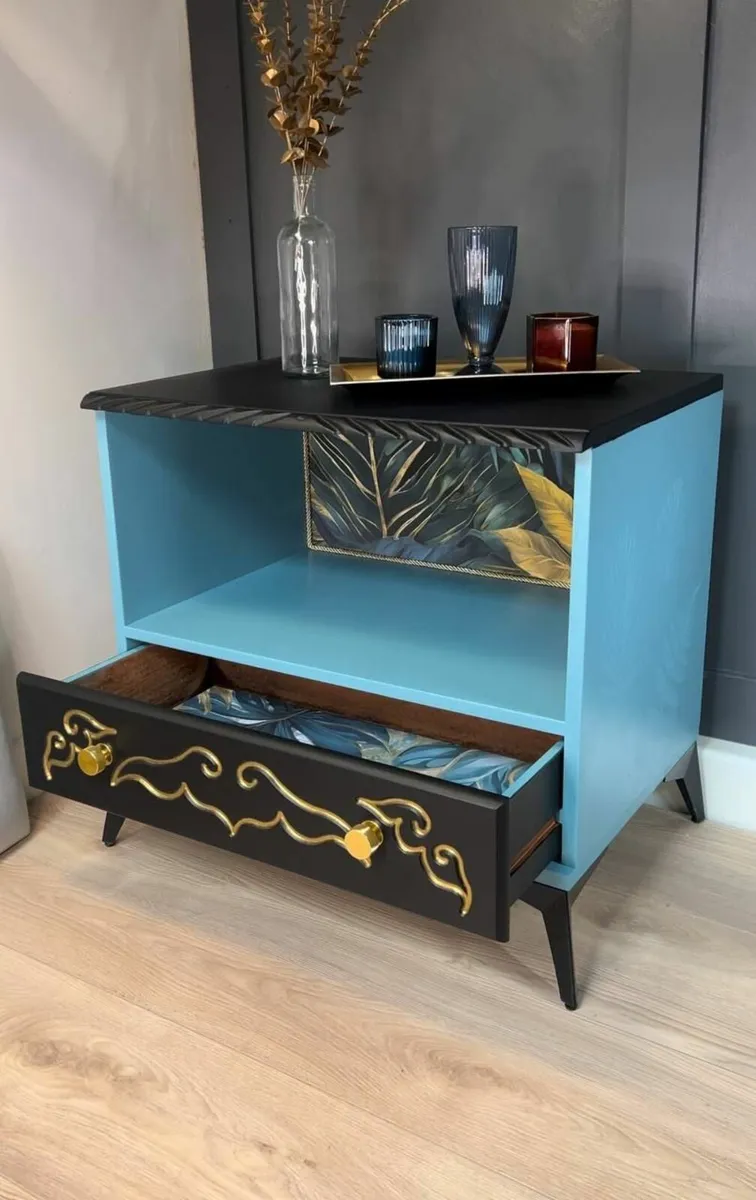 Renewed chest of drawers tv table - Image 3