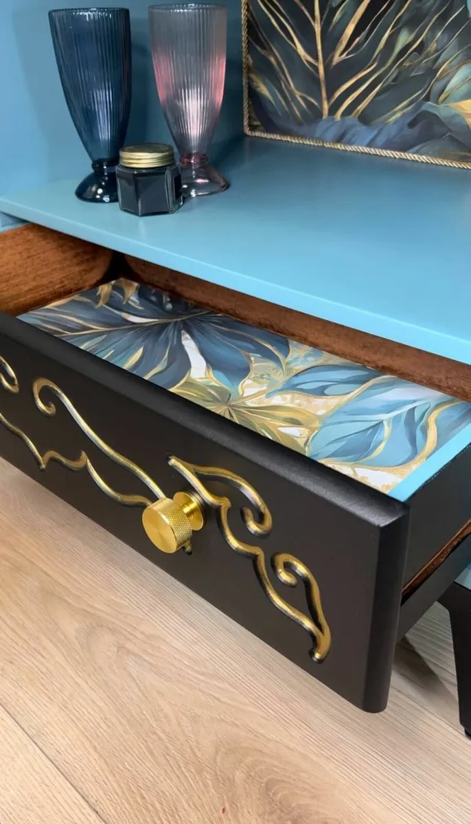 Renewed chest of drawers tv table - Image 4