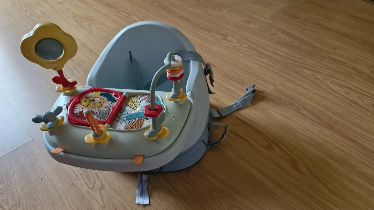 Baby seat - Image 2