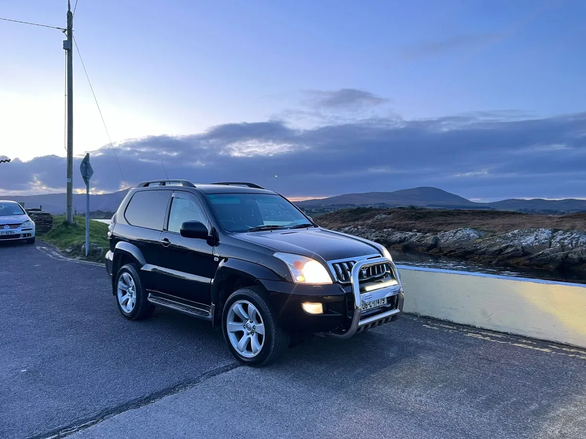 Toyota landcruiser - Image 1