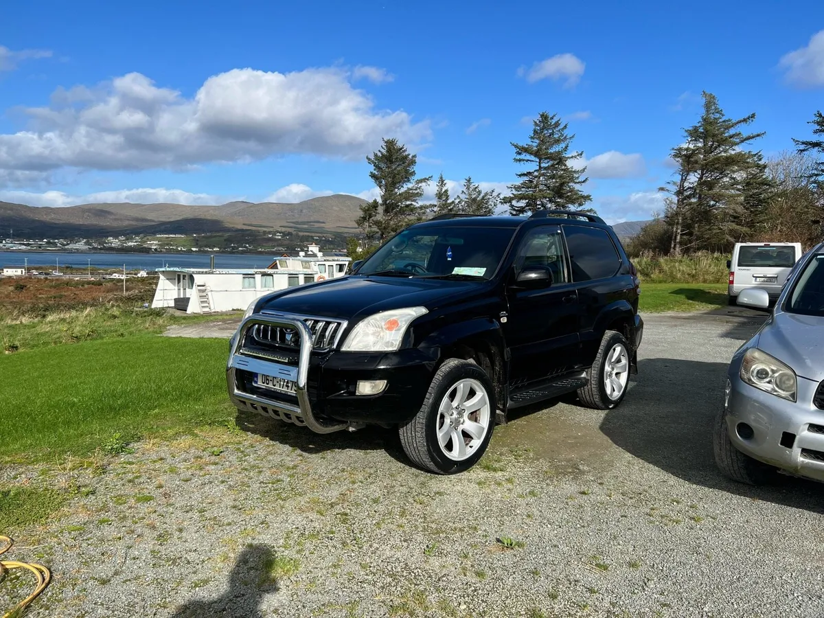 Toyota landcruiser - Image 2