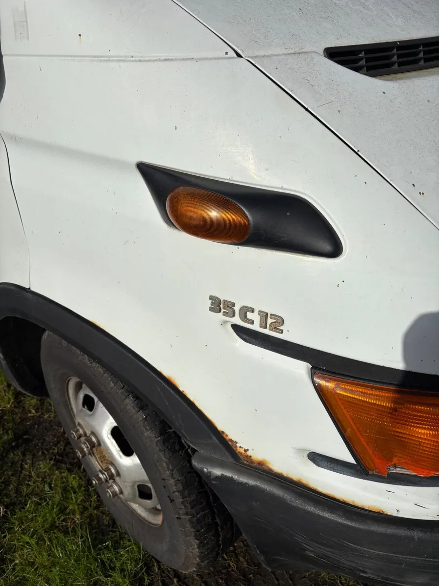 2005 Iveco recovery truck - Image 3