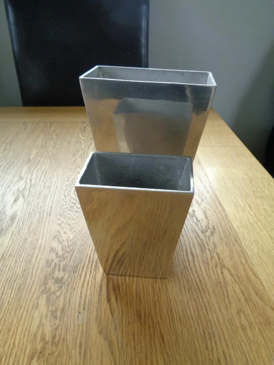 Set of Chrome Vases x 2 for Sale - Image 3
