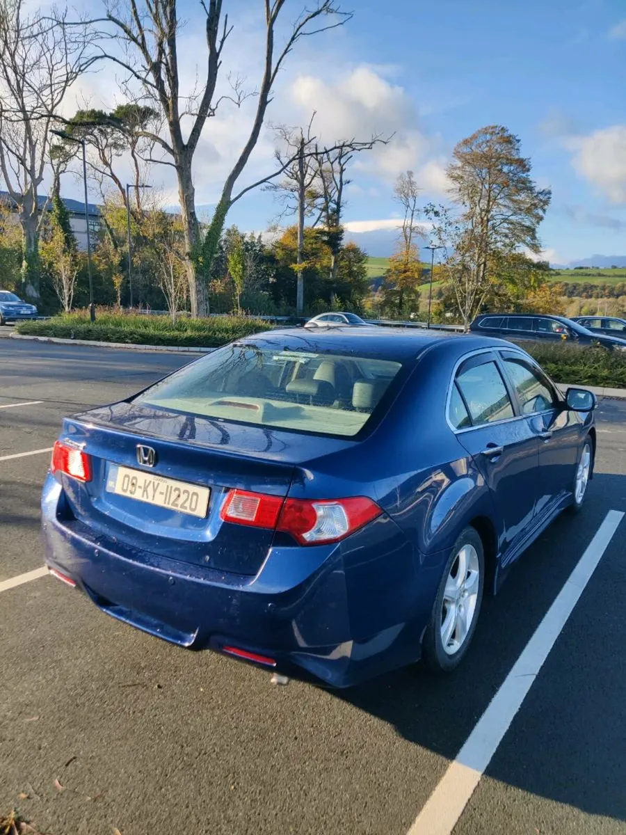 Honda Accord

2.2 i-DTEC ES GT 4dr - Image 1