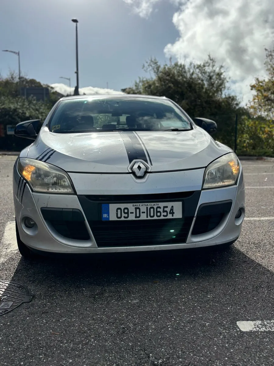 2009 Renault Megane Coupe - Image 1