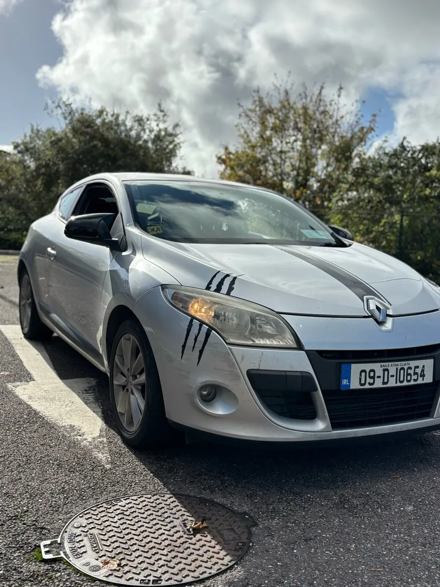 2009 Renault Megane Coupe - Image 2