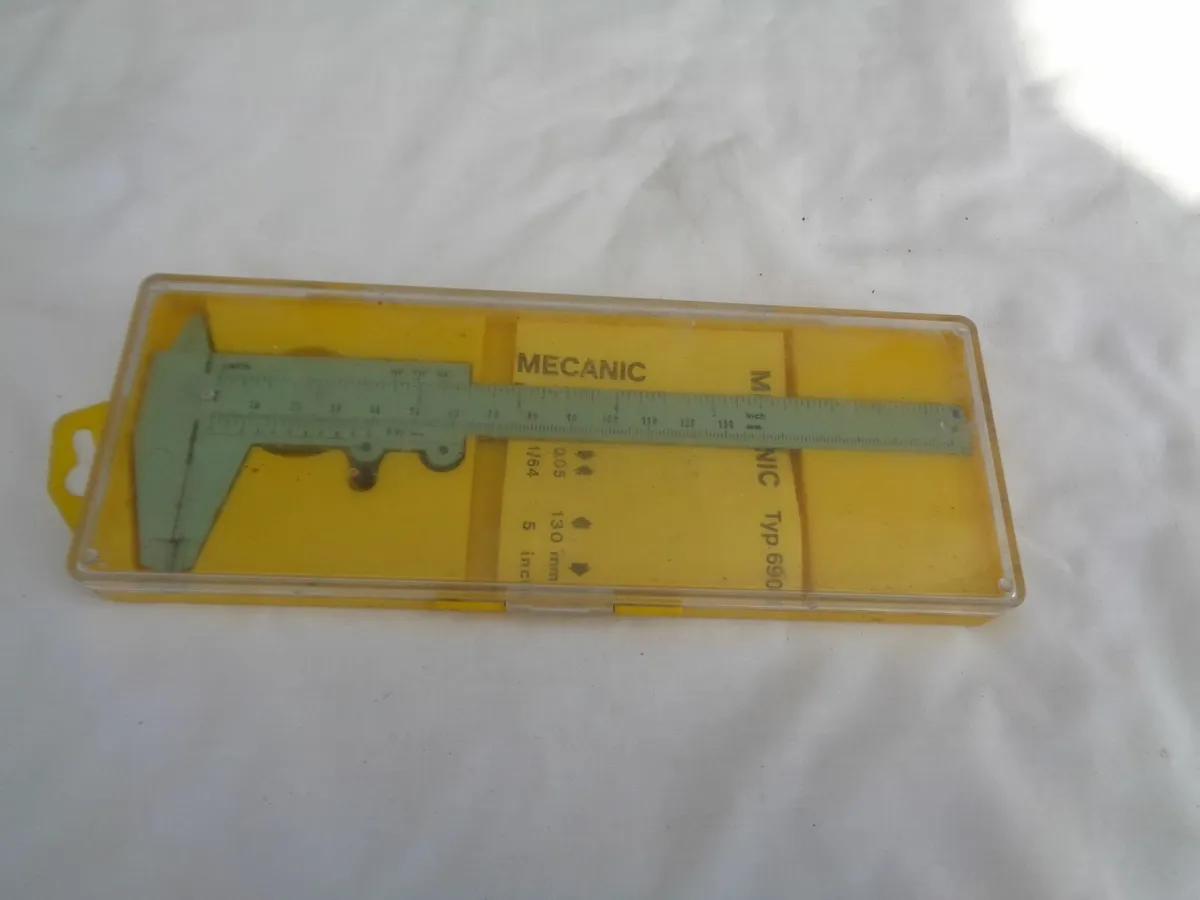 "Mecanic" TYP 6901 Mechanics Rule for Sale - Image 3