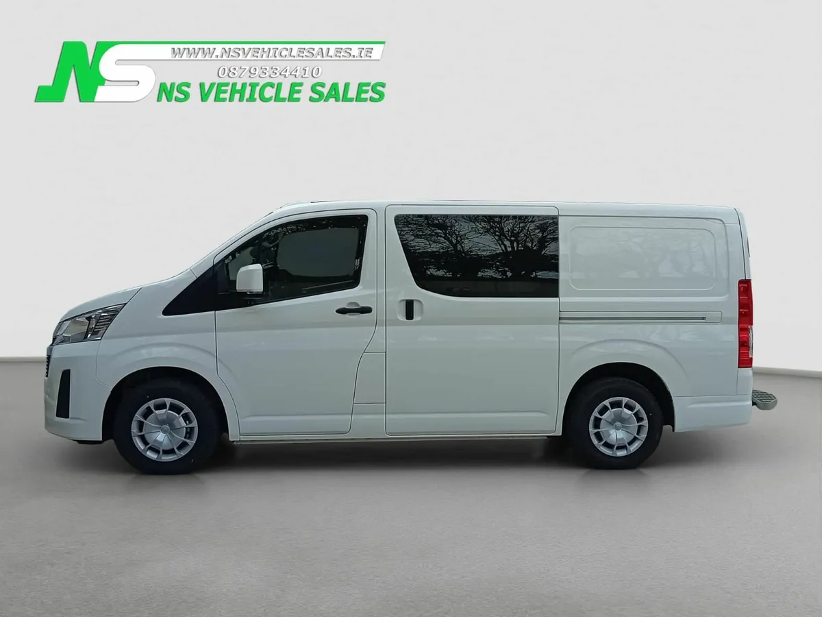 2024 Toyota Hiace - ONLY 11KM DRIVEN!! - Image 4