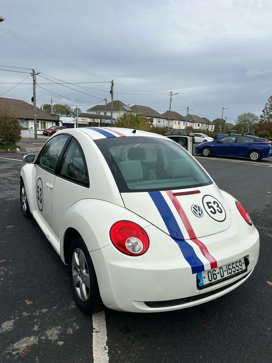 VW Beetle - Image 2