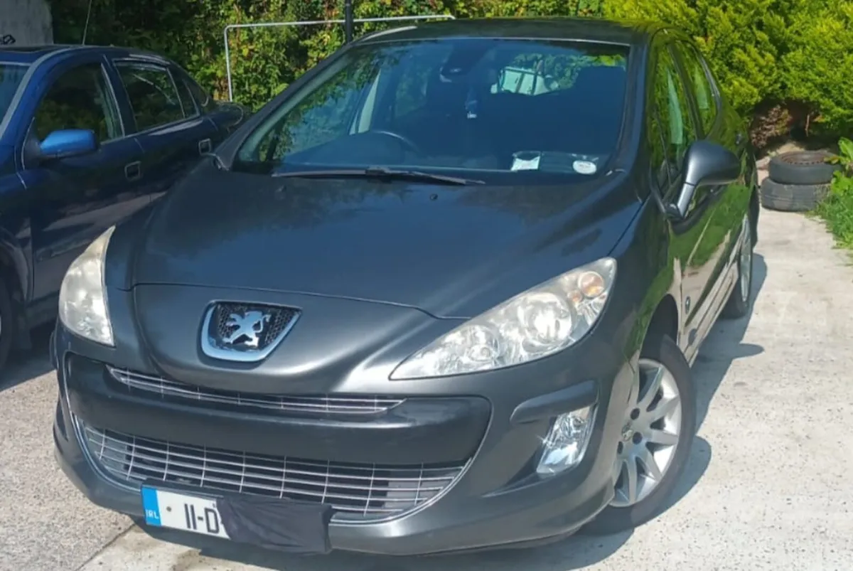 Peugeot 308 - Image 1