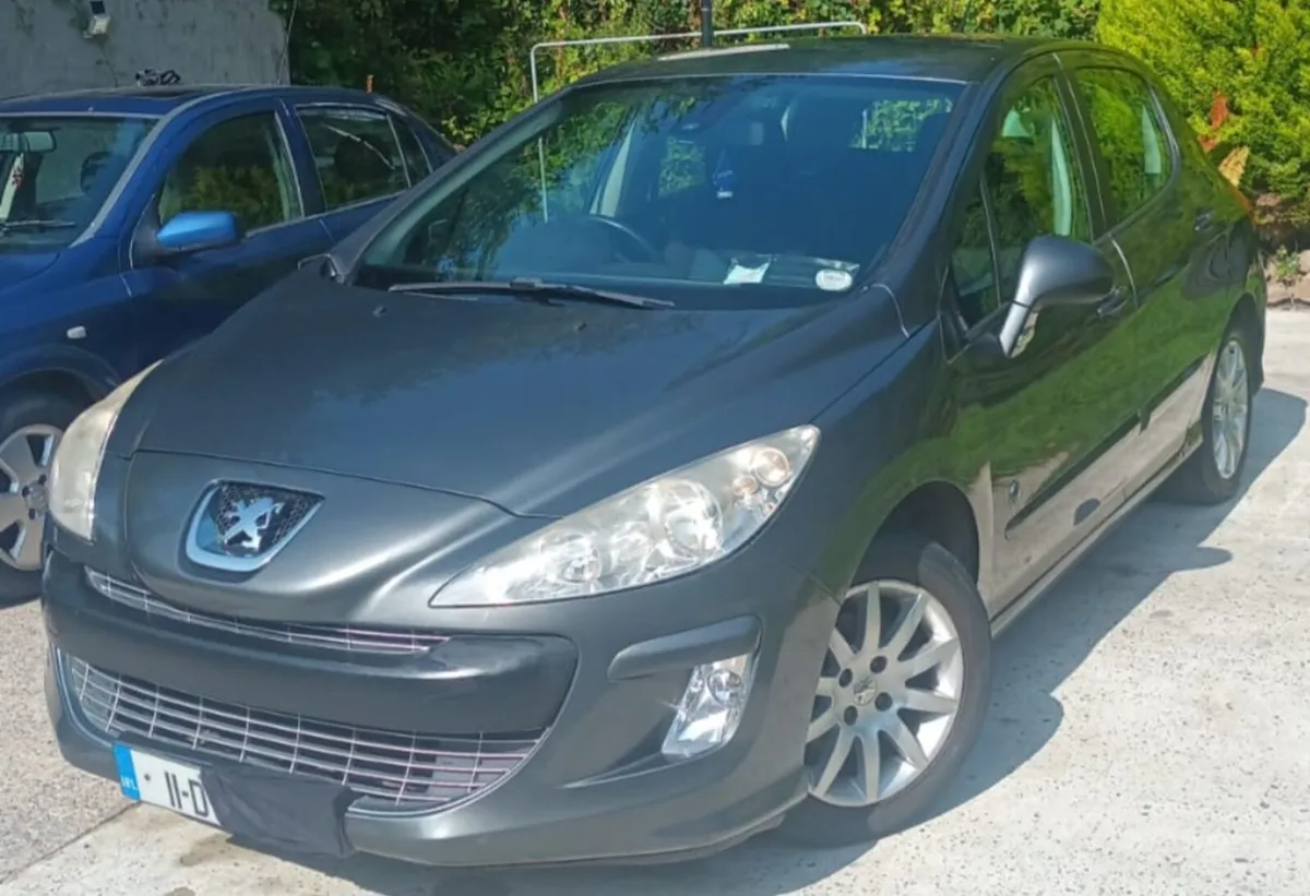 Peugeot 308 - Image 2