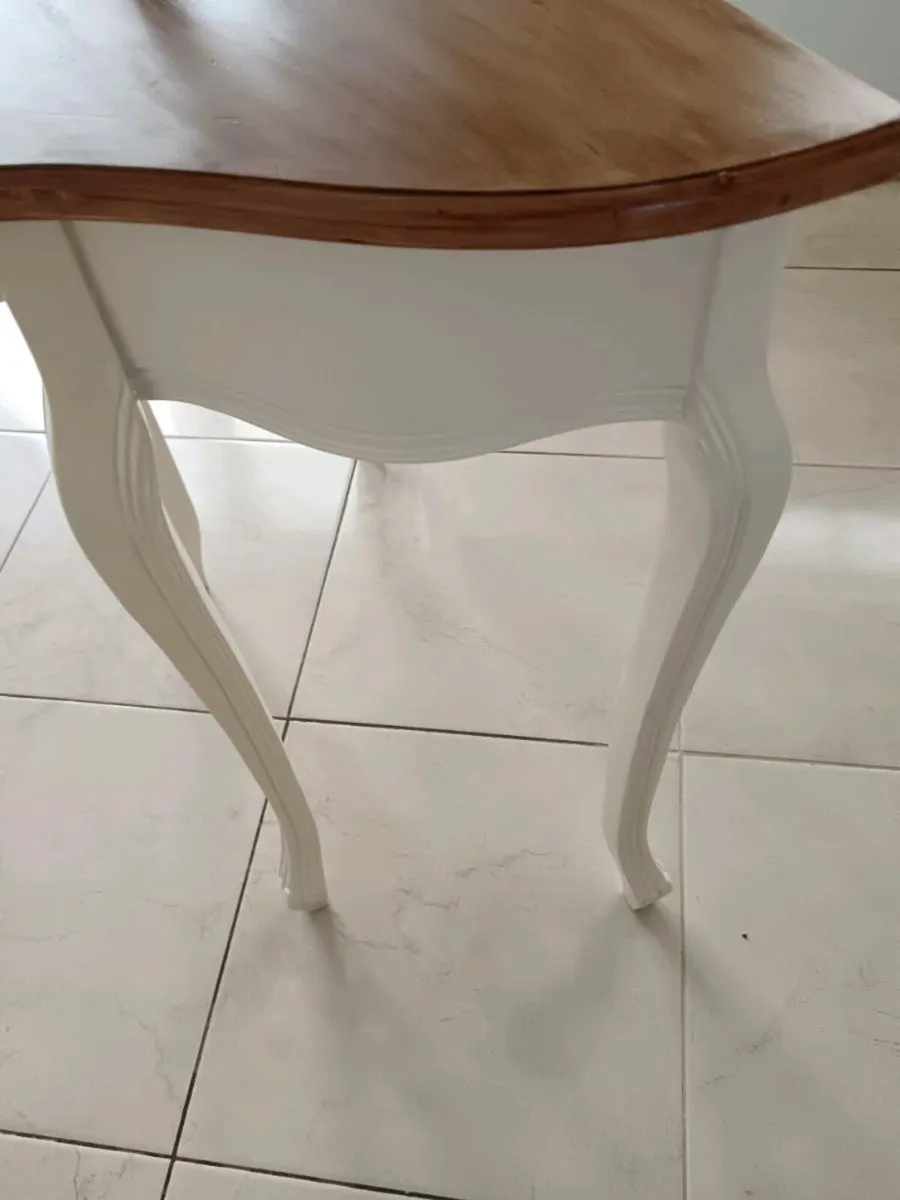 Lamp table - Image 1
