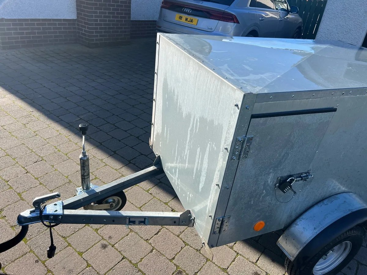 3 berth dog trailer - Image 4