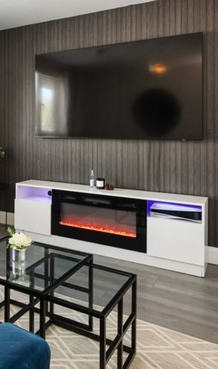 Tv unit with built in fireplace heater - Image 1