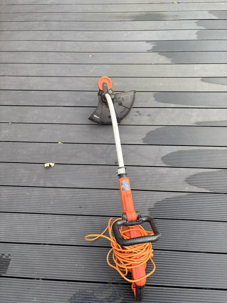 Black & Decker - Strimmer - Image 1