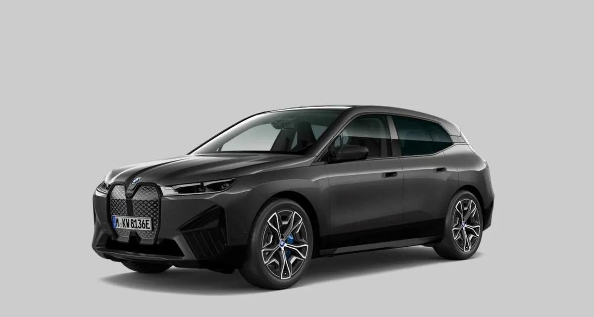 IX40 M SPORT EDITION XDRIVE (HIGH SPEC) PAN ROOF - Image 1