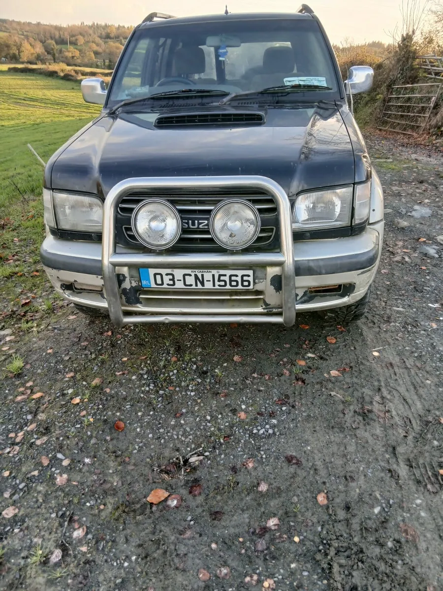 03 Izuzu trooper - Image 1