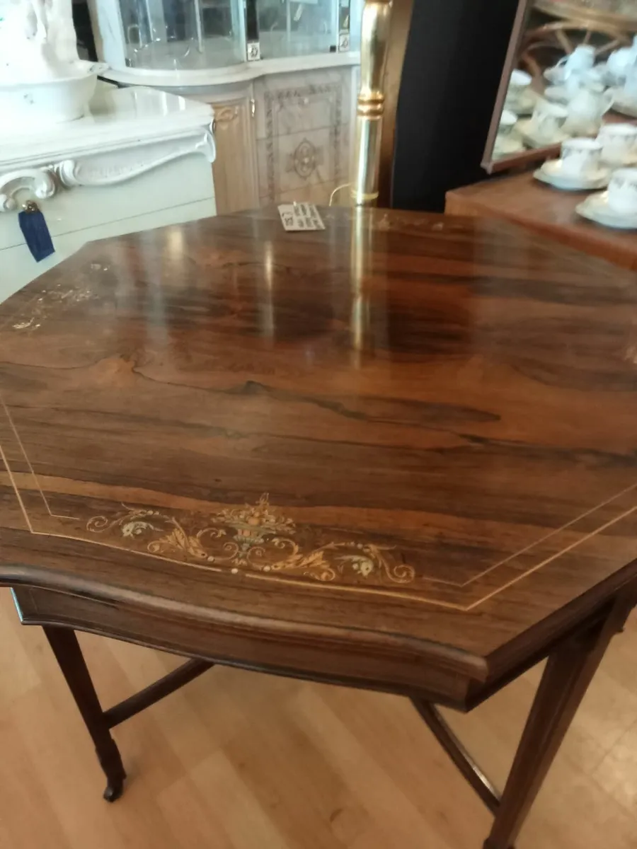 A LARGE HOUSE CLEARANCE...ANTIQUES. - Image 2