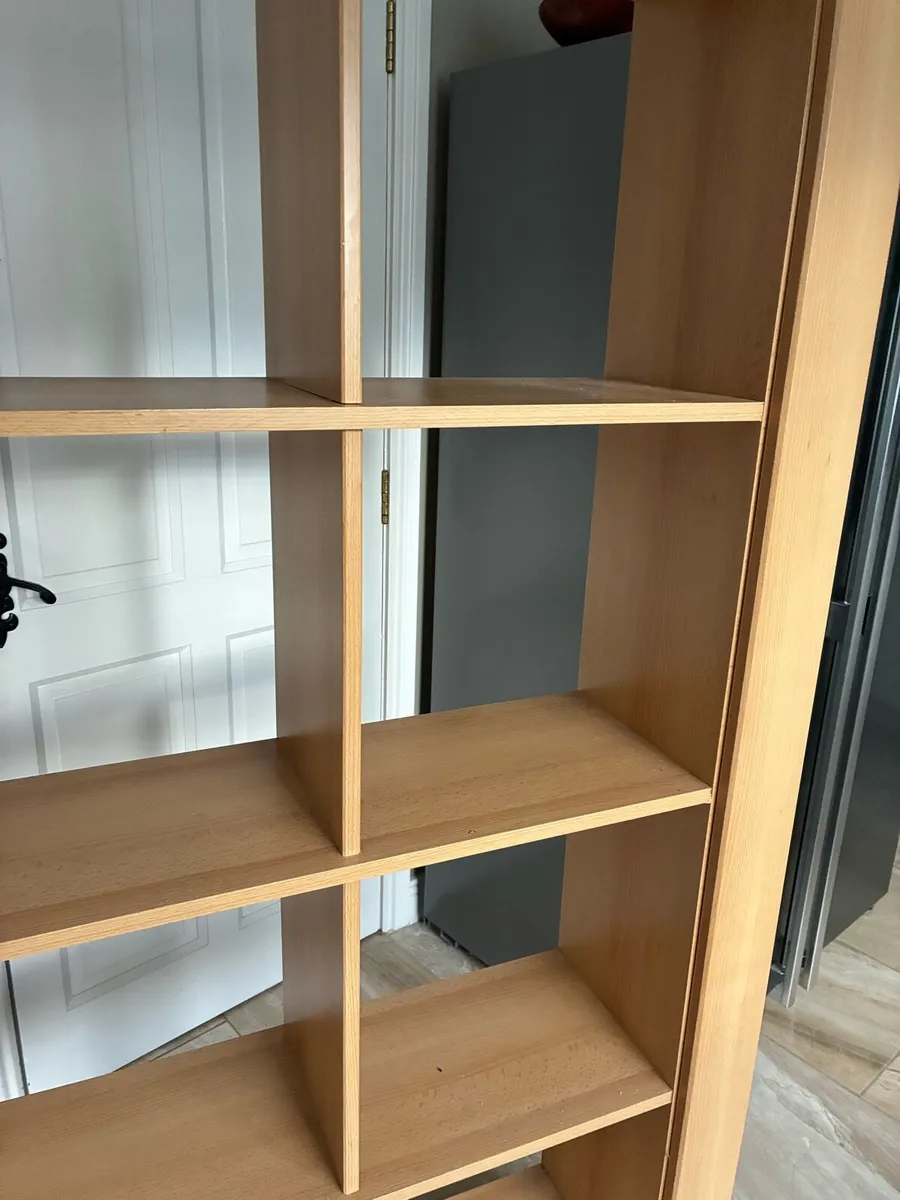 Display unit for sale - Image 4