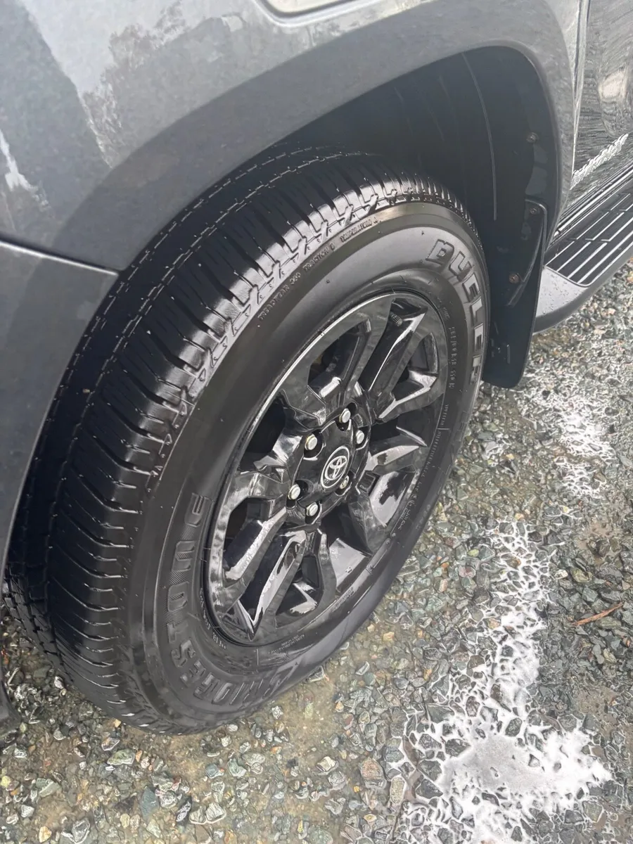 Toyota Hilux 2022 - Image 4