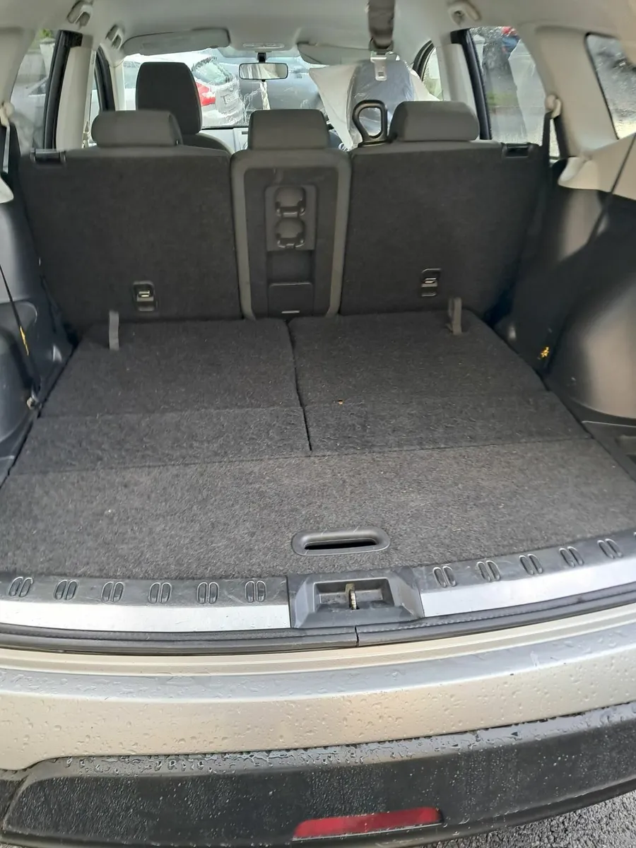 Nissan Qashqai+2 2013 - Image 2