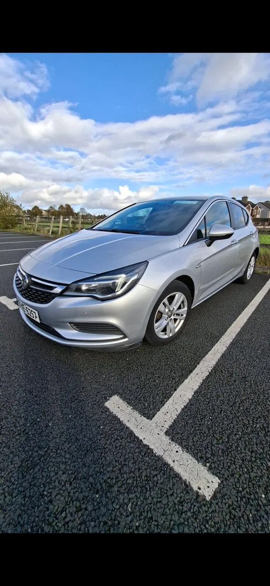 171 Vauxhall Astra 1.6 D     Nct 03/27 - Image 4