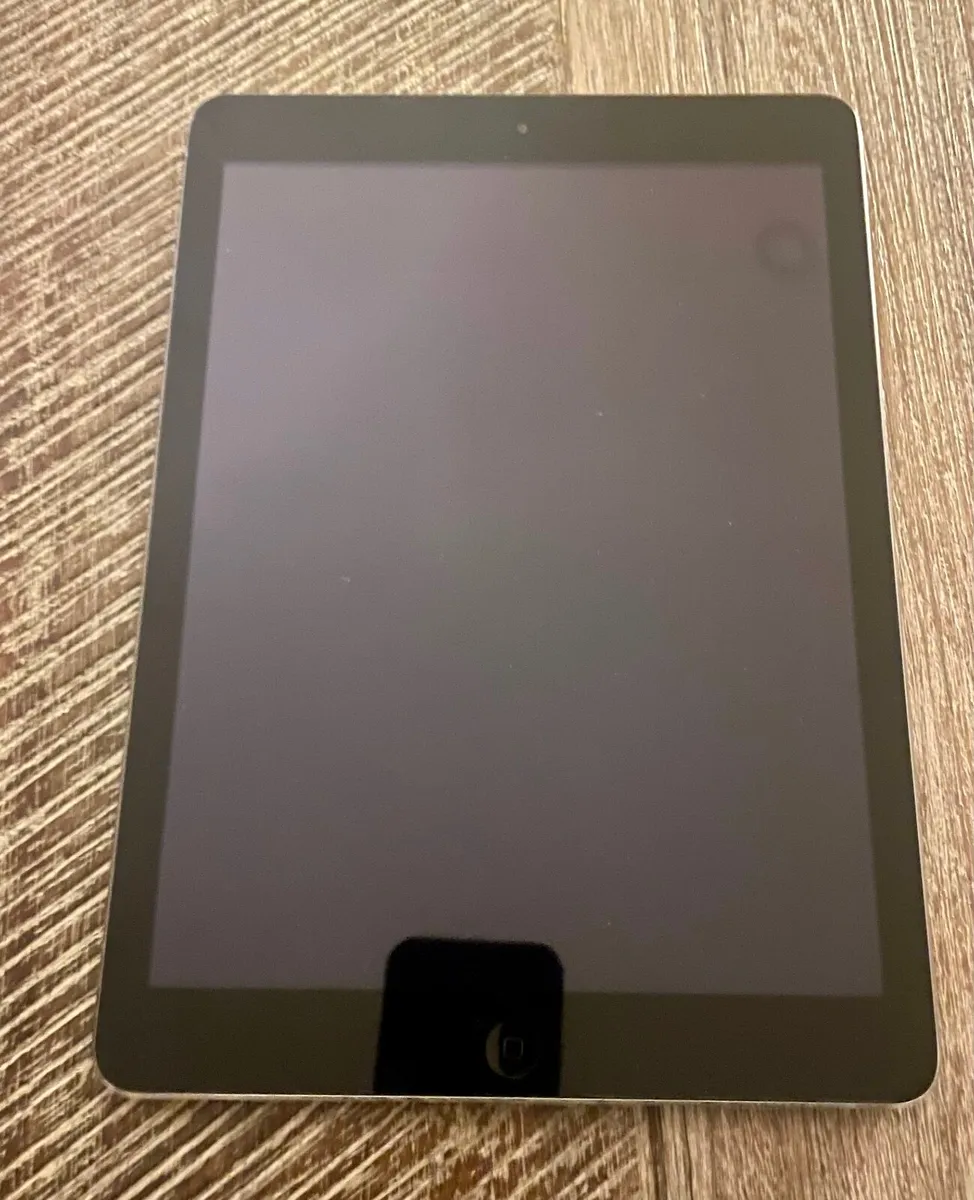 iPad Air - Image 4
