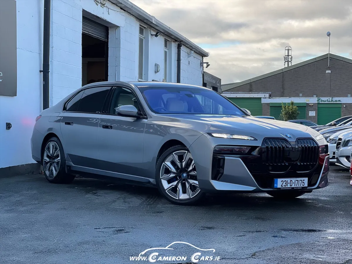 BMW i7 XDRIVE M60 MSPORT LUXURY MOBILITY - Image 3