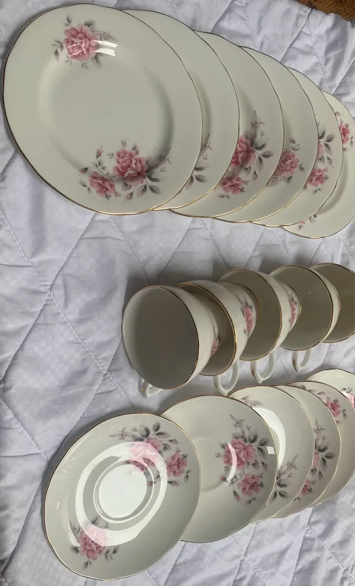 Duchess Bone china tea set - Image 1