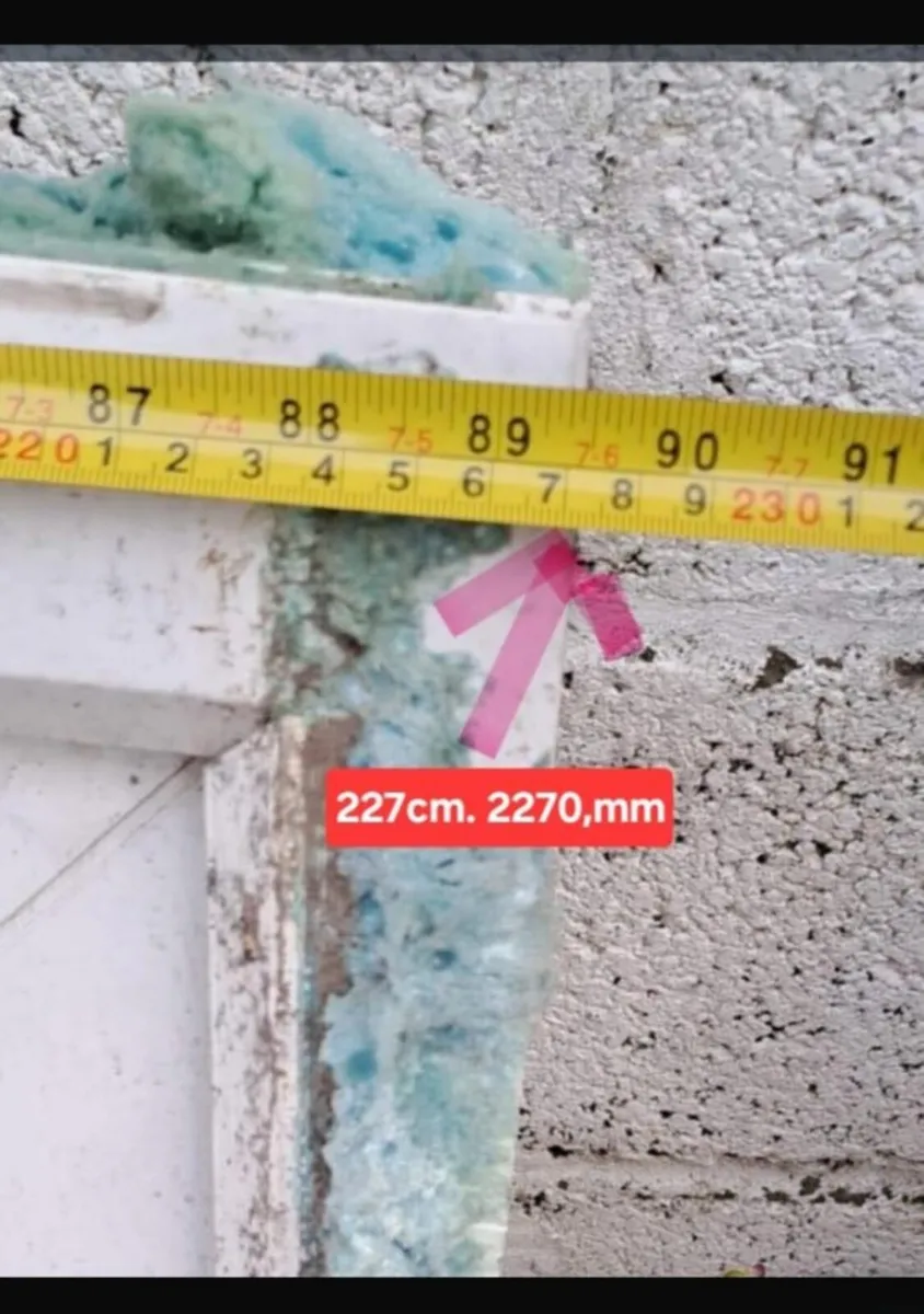 External door - Image 2