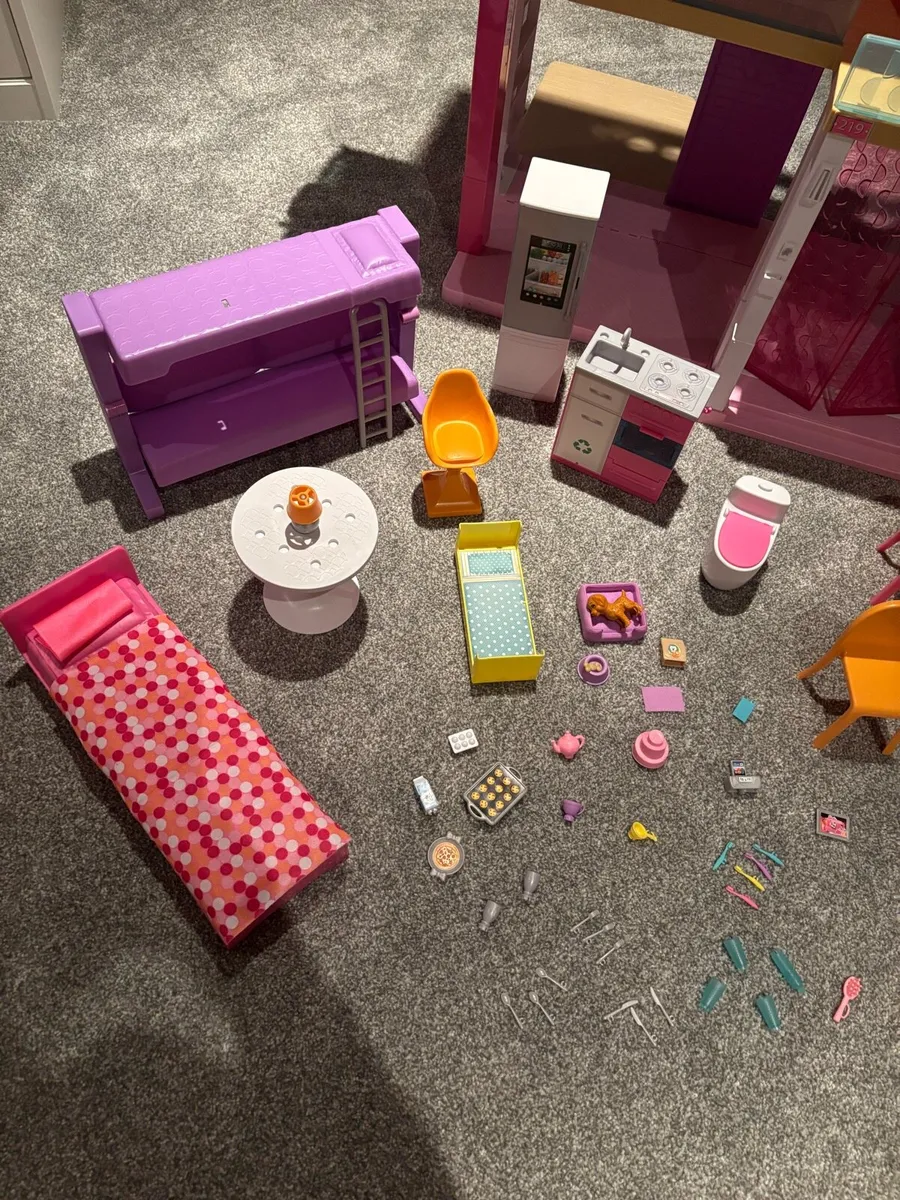 Barbie Dream House - Image 3