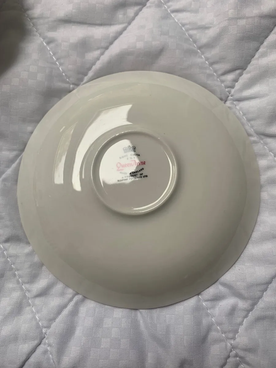 Queen Anne vintage tea set - Image 2