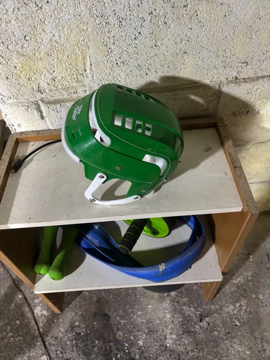 Old style helmet - Image 2