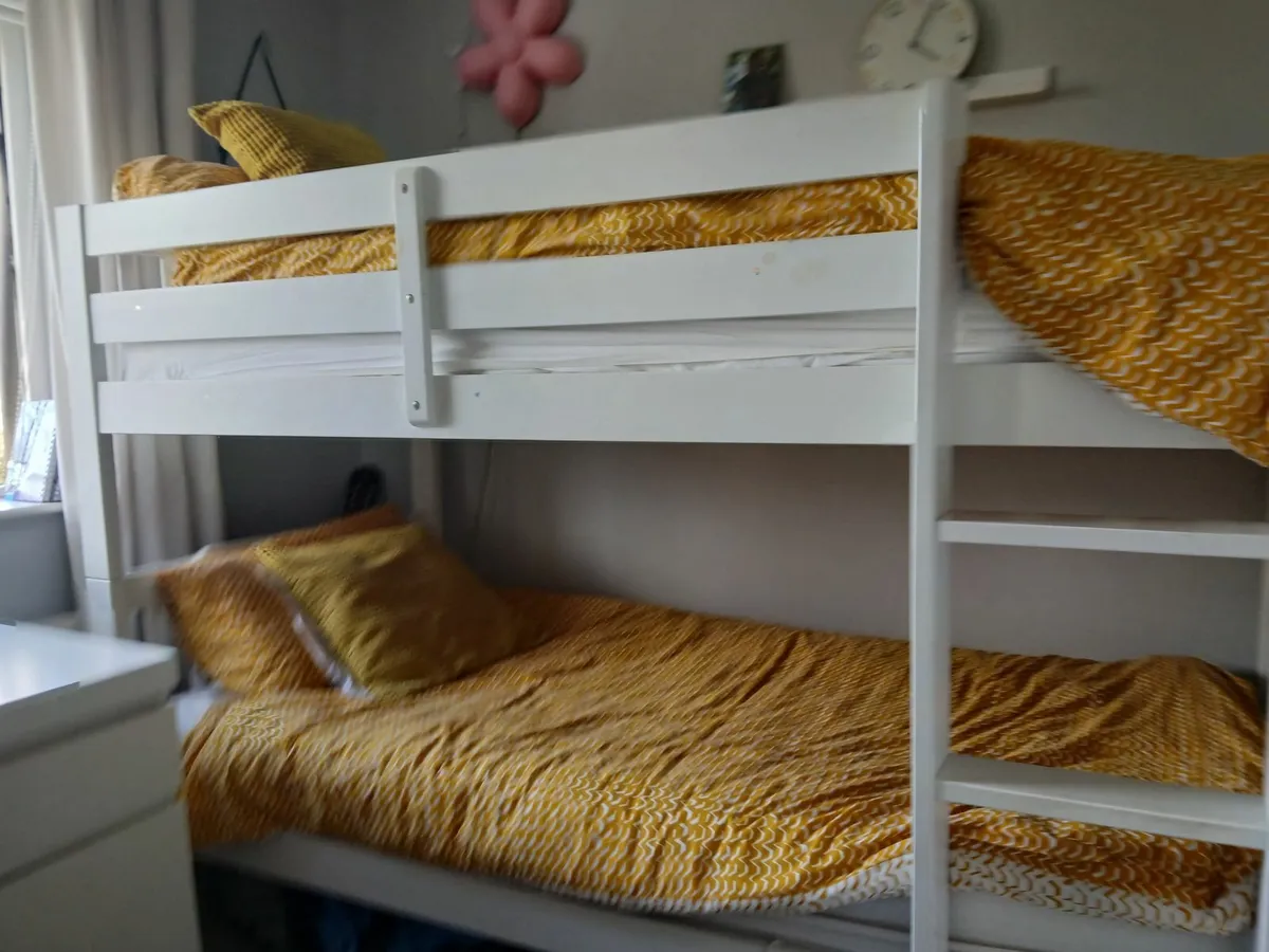 Bunk Beds - Image 2