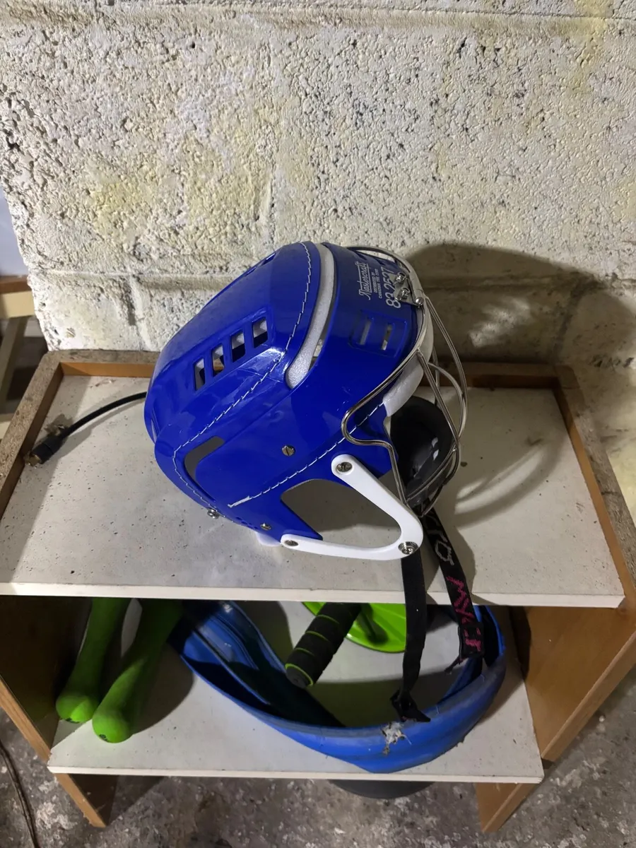 Old style Helmet - Image 2