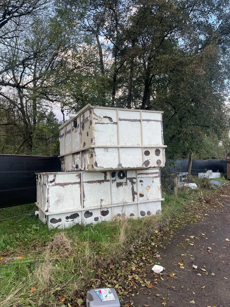 Water tanks - Image 2