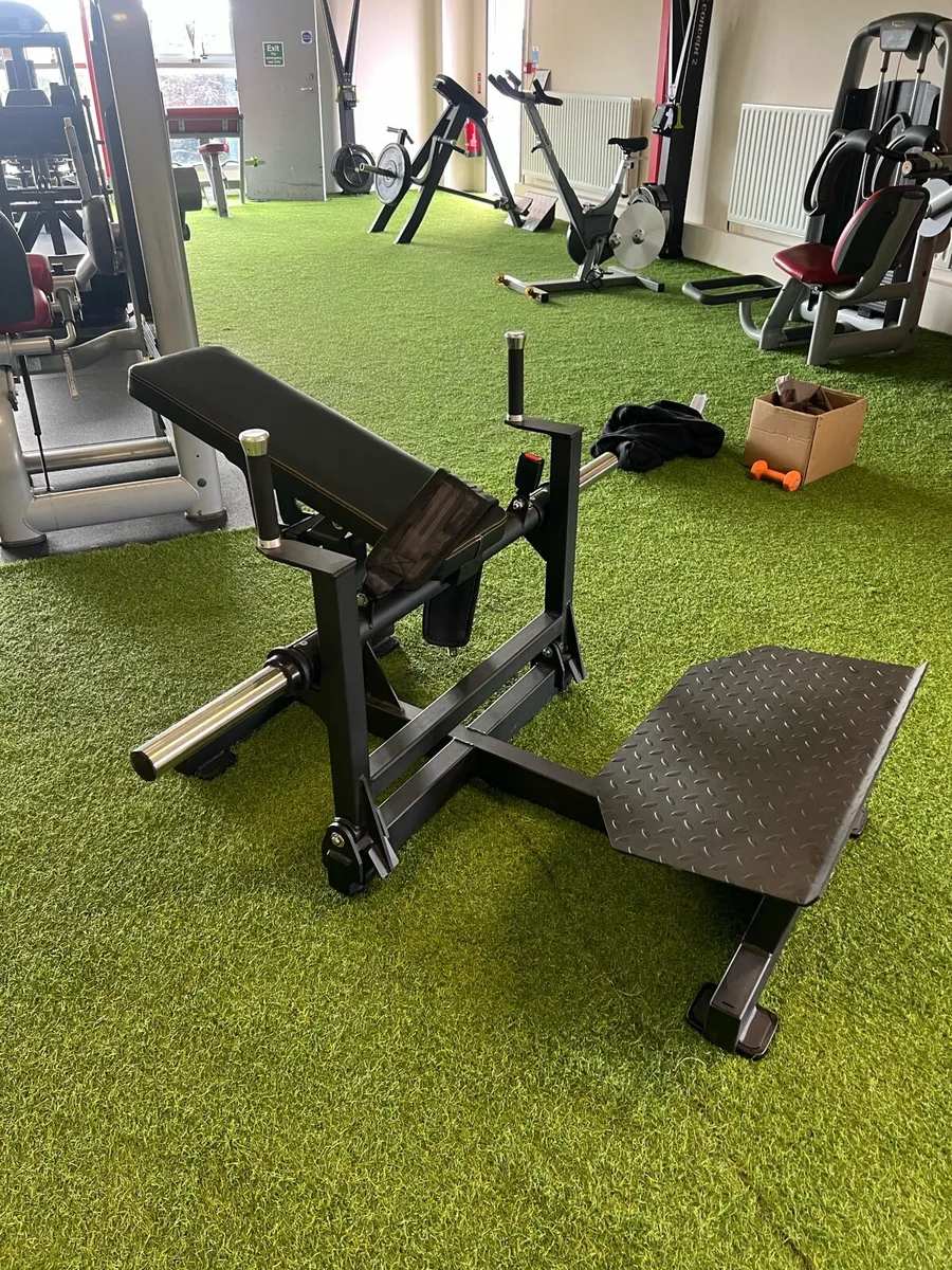 Commercial Glute Hip Thrust Machine (new) - Image 2